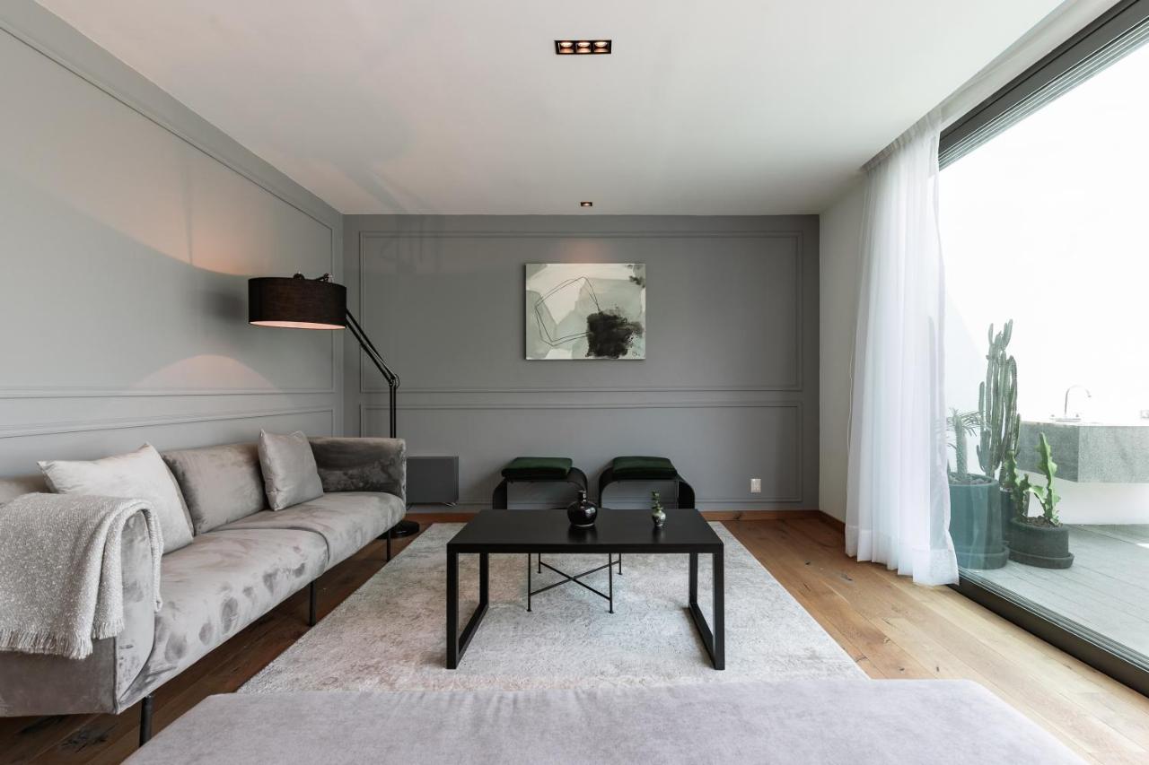 Apartment Amazing Huge 2br/2.5ba In Polanco! Mexico City